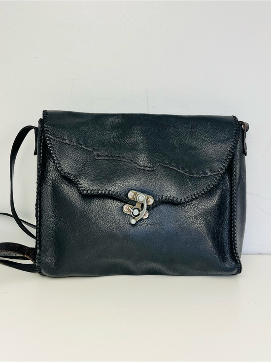 Vintage Handbags - ❌SOLD❌Black Leather Whipstitch Crossbody Bag